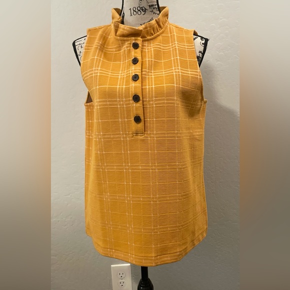 Ann Taylor Top - Picture 2 of 6